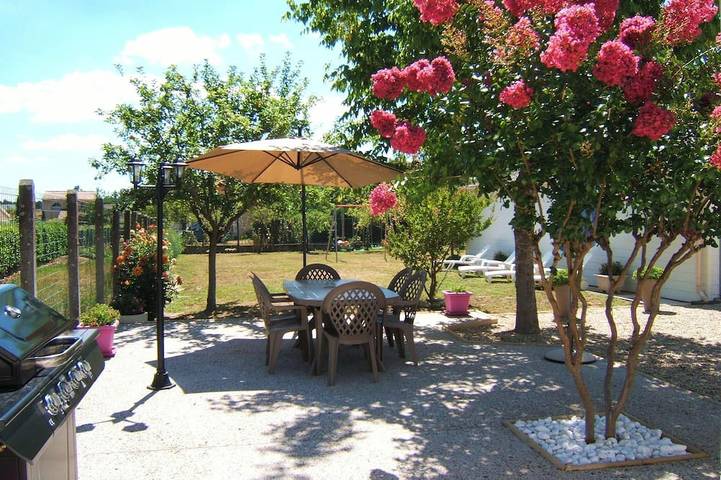 Location de vacances pour 6 personnes, avec Balcon et Jardin à Castelnau-de-Médoc