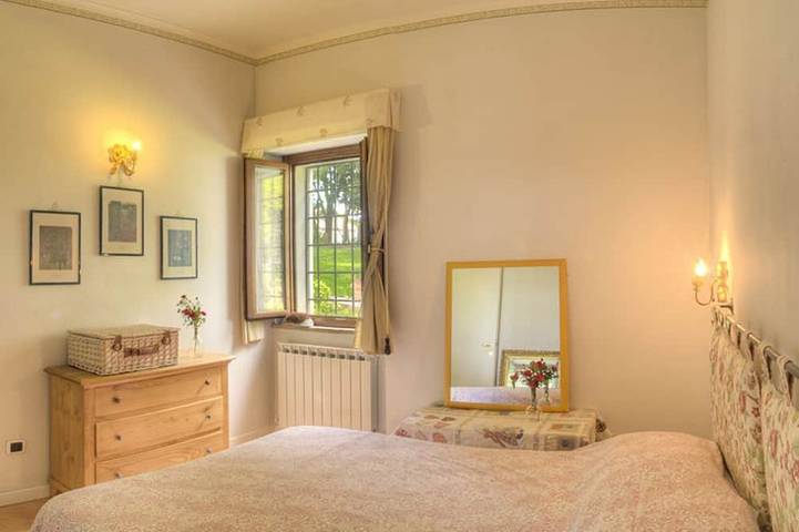 Villa a Todi, vista superba, piscina privata, servizio di pulizia in Todi, Perugia e dintorni