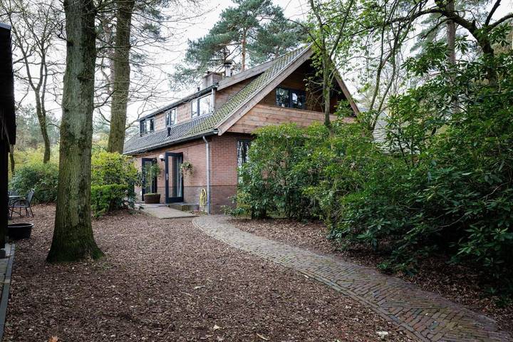 Maison d’hôte pour 2 personnes, avec Terrasse ainsi que Jardin et Vue dans Hoge Veluwe