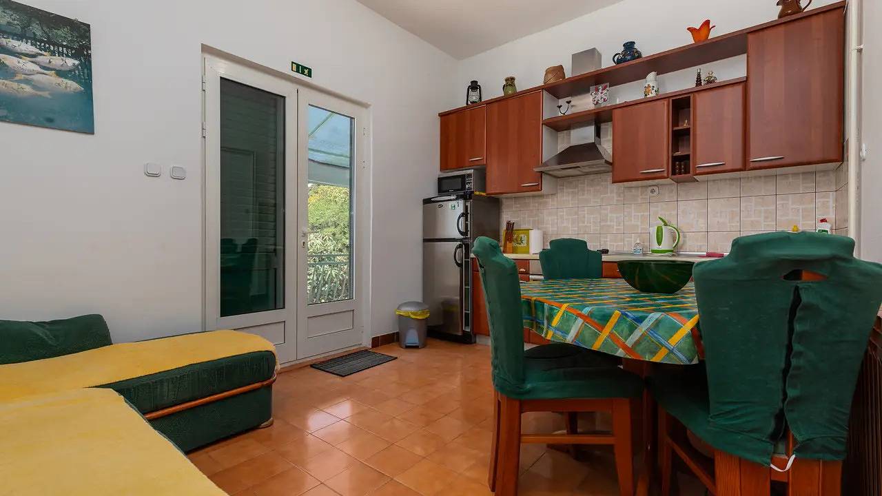 Całe studio, Studio für 2 Personen (29 m²) in Brist in Brist, Riwiera Makarska