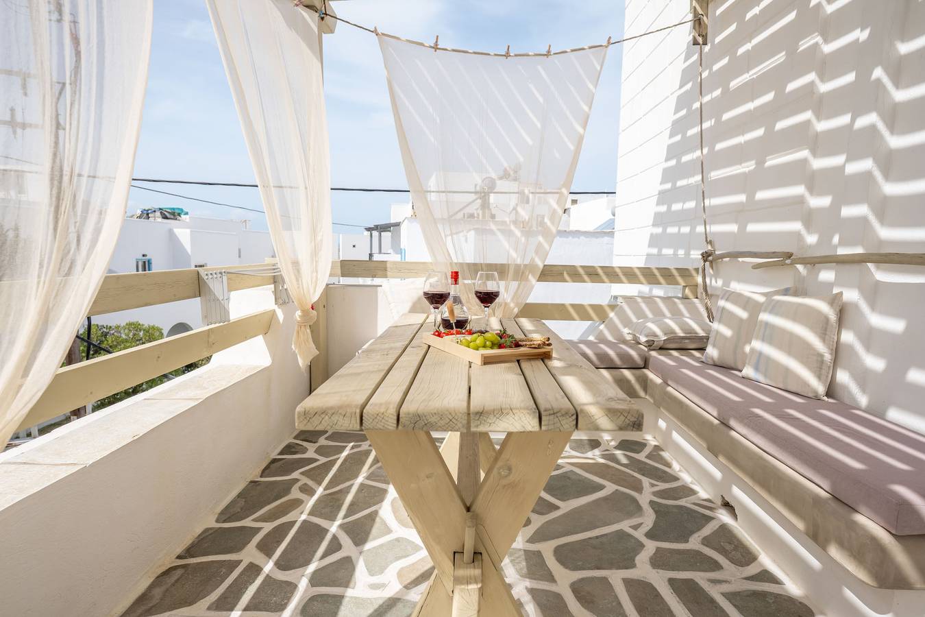 Ganze Wohnung, Ferienwohnung 'Family Suite' mit privater Terrasse, Wi-Fi und Klimaanlage in Naxos Stadt, Kykladen