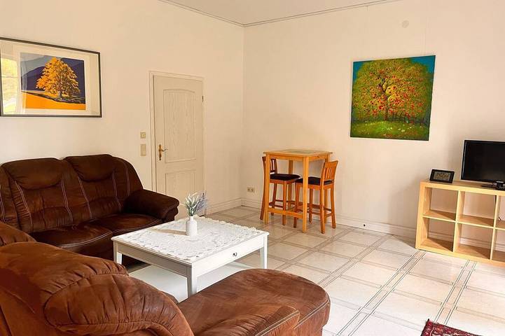 Ferienwohnung für 5 Personen, mit Terrasse und Garten - 1