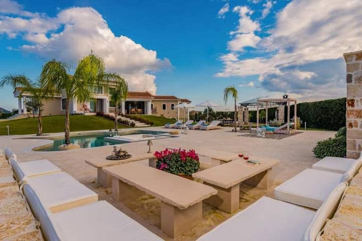 Bungalow für 10 Personen, mit Balkon und Garten auf Zakynthos
