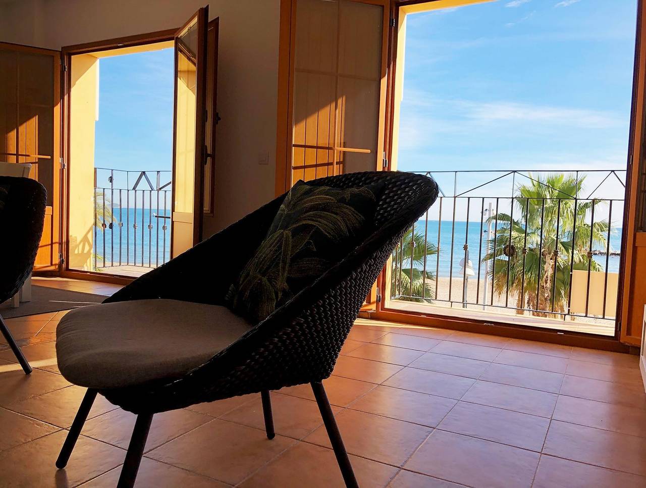 Entire apartment, Ar27-5, amplio ático en primera línea de playa in La Vila Joiosa, Costa Blanca