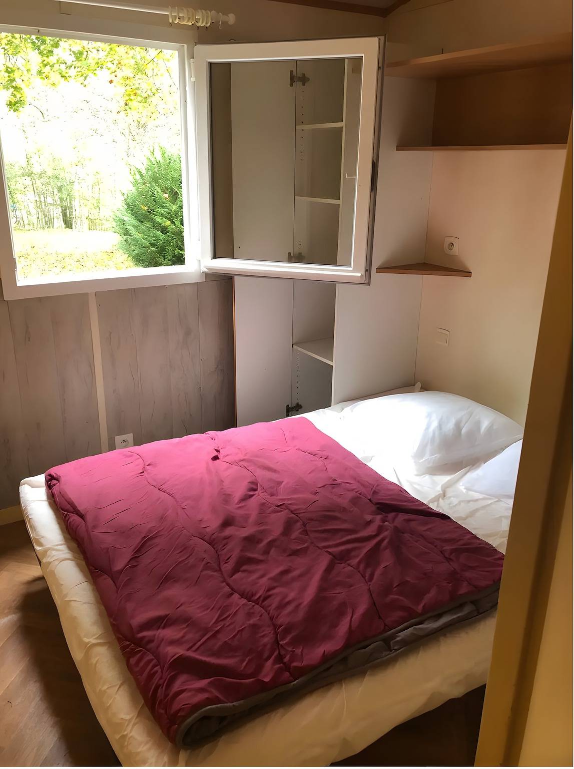 Chalet 'Du Moulin Du Châtain 2' avec piscine partagée, terrasse privée et jardin partagé in Payzac (Dordogne), Périgord Vert