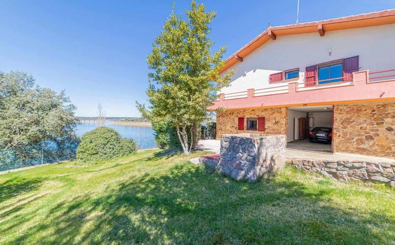 Casa rural para 8 personas, con Terraza y Jardín además de Piscina y Vistas en Tierra del Vino - 2