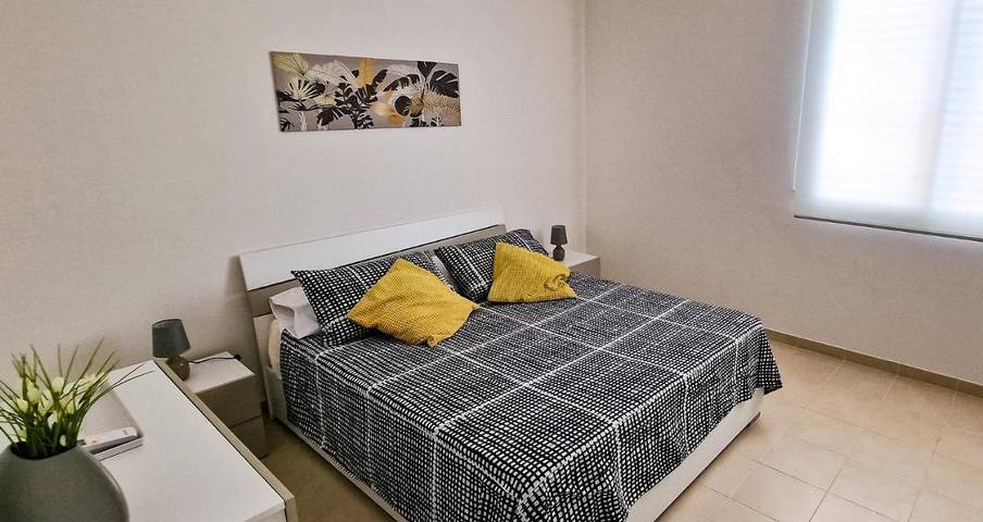 Apartamento de vacaciones para 4 personas, con vistas y balcón - 1