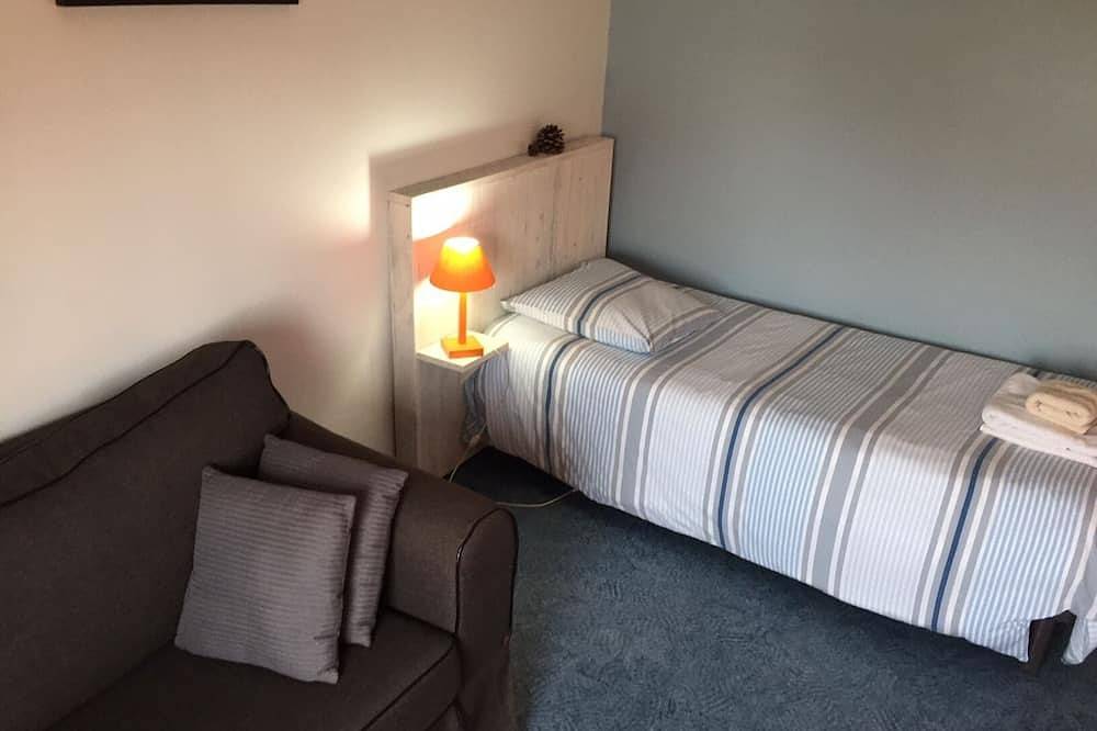 Traditionelles Chatelaillonnaise-Haus, 2 Schlafzimmer, großer Garten, 10 Gehminuten vom Strand entfernt in Châtelaillon-Plage, La Rochelle und Umgebung