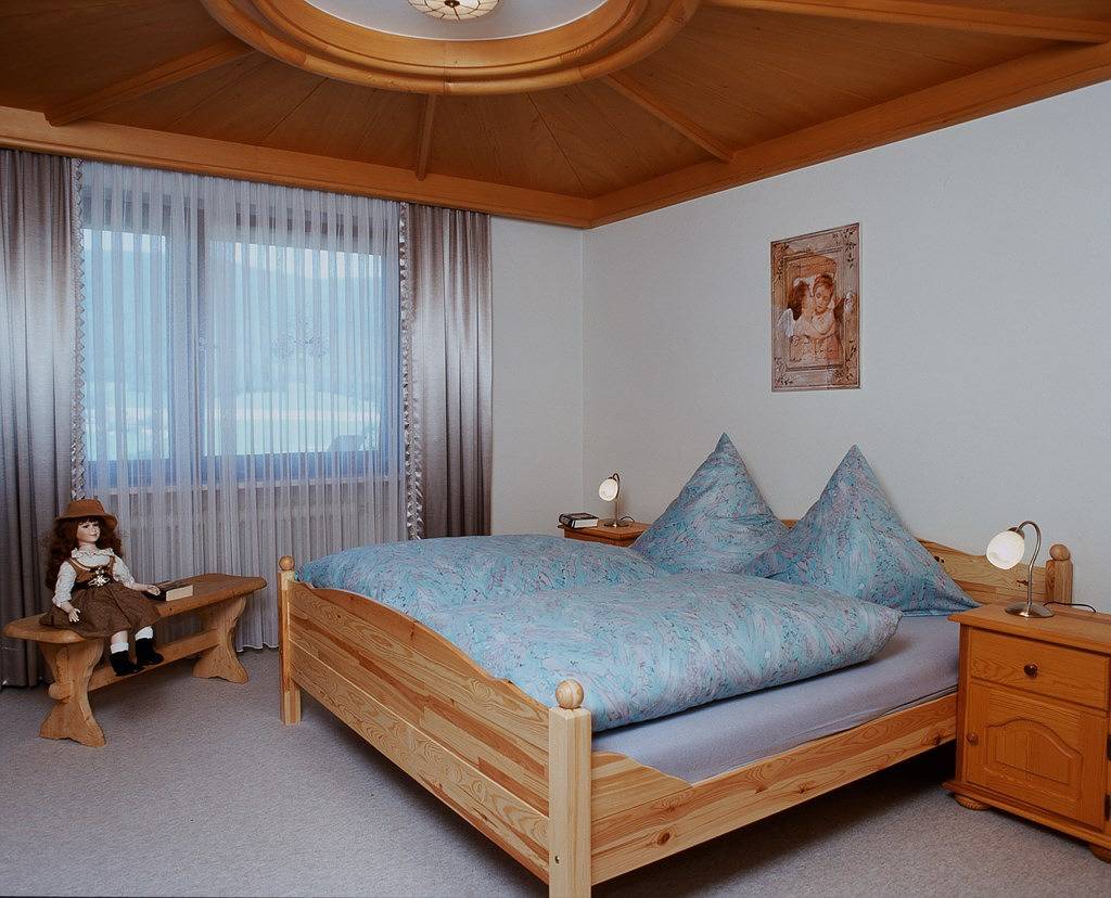 Pension/Ferienwohnungen Ludwig - Doppelzimmer 16 mit Balkon und Bergblick in Rimbach (Oberpfalz), Ostbayern