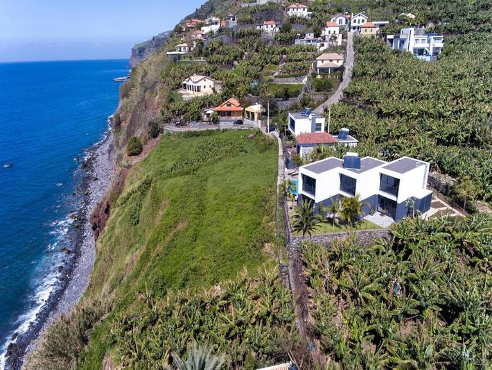 Bungalow para 2 pessoas, com piscina e jardim e ainda vista em Madeira