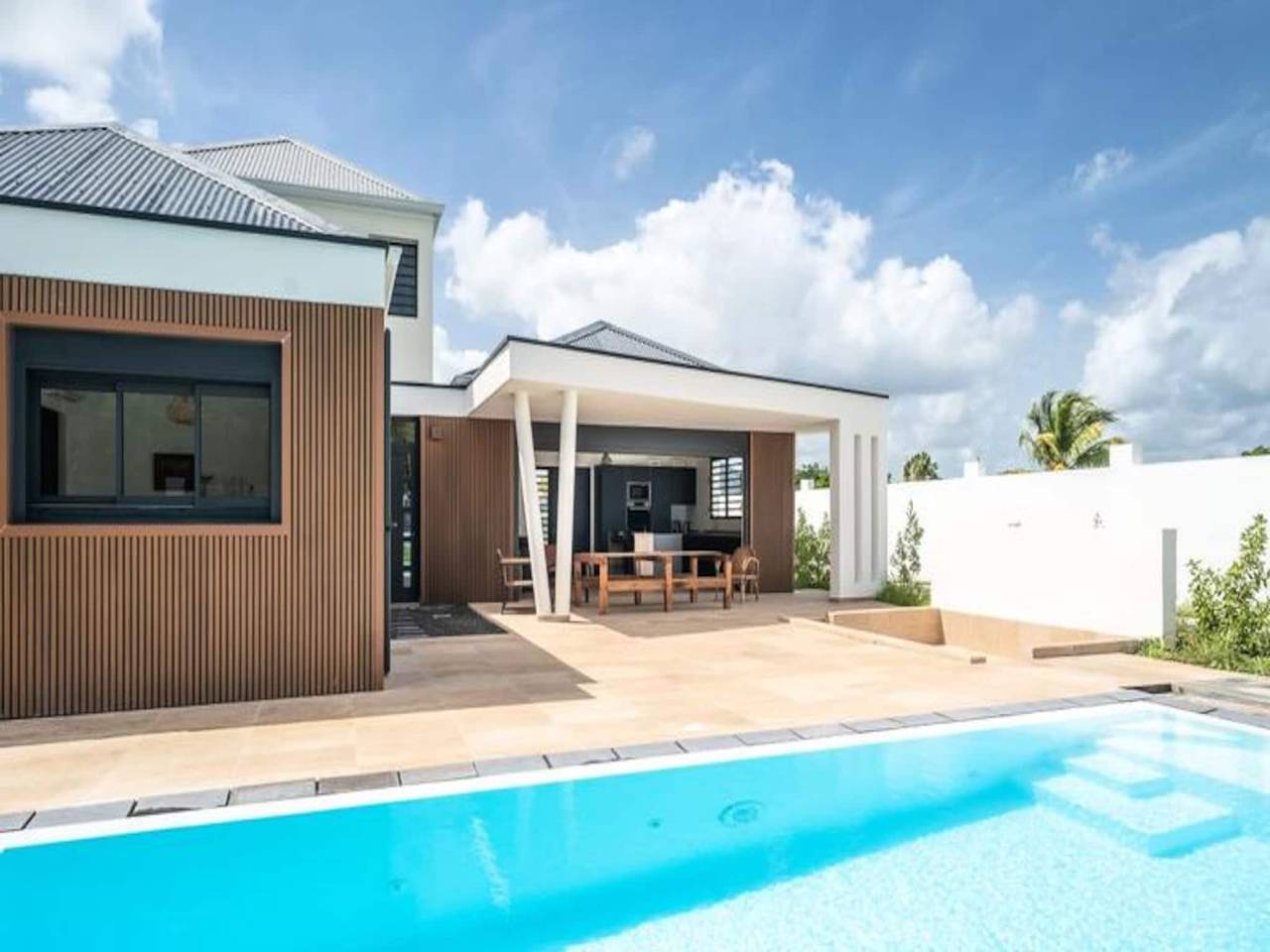 Appartement entier, Villa à Port-Louis avec Piscine Infinie in Port-Louis Guadeloupe, Guadeloupe