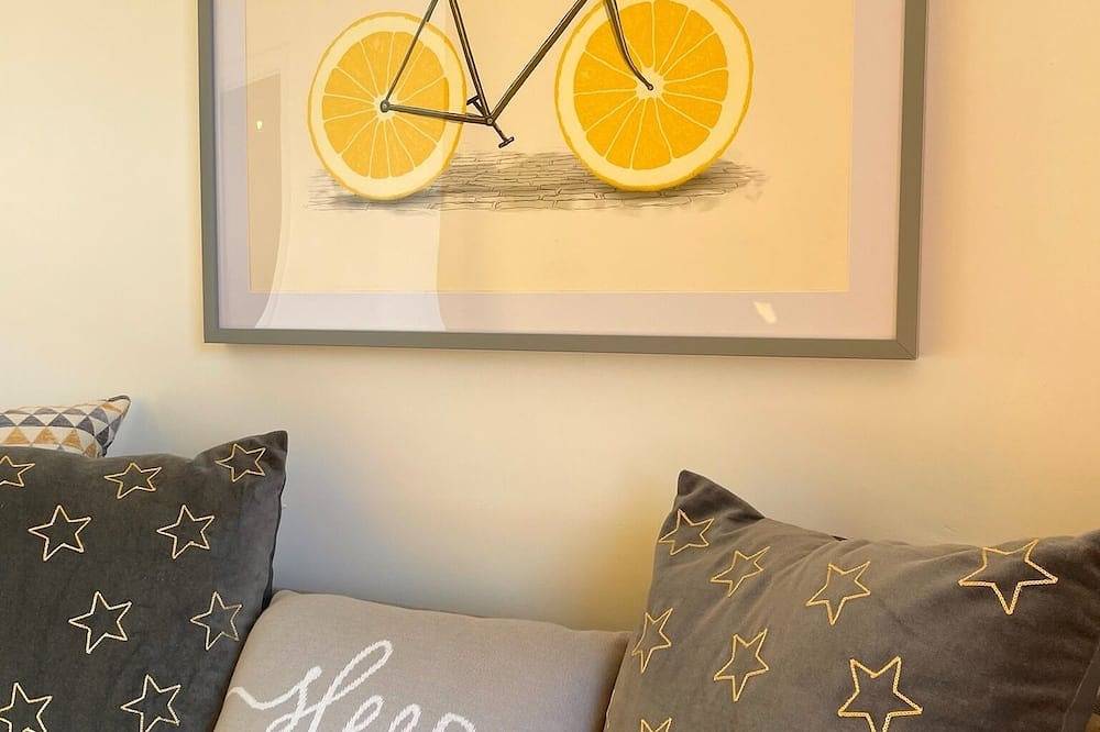 Ganze Wohnung, Stylish three bedroom apartment in Chichester in Chichester, West Sussex