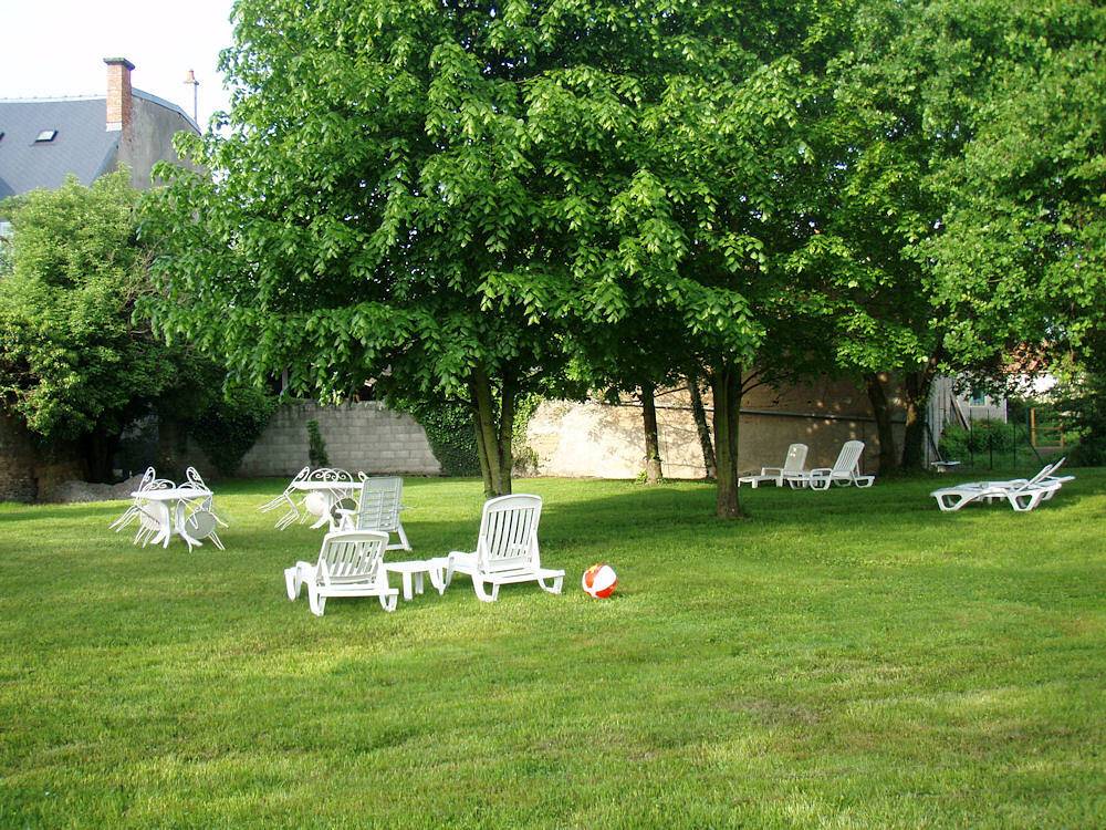 Chambres et table d'hôtes Les Breuils, proche de Vichy - Vista Hermosa in Mariol, Parc Naturel Régional Livradois-Forez