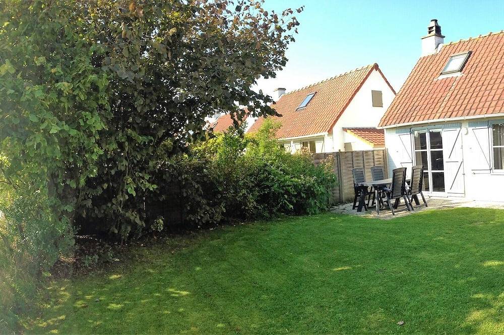 Belgischen küste: 6 Pers.haus mit privaten Garten im Ferienpark mit Pool/Wlan in Adinkerke, De Panne