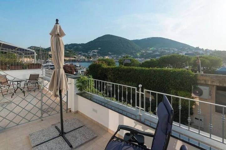 Casa vacanza per 4 persone in Ischia Porto