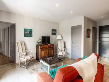 Appartement De Vacances pour 4 Personnes dans L'Isle-sur-la-Sorgue, Provence, Photo 2