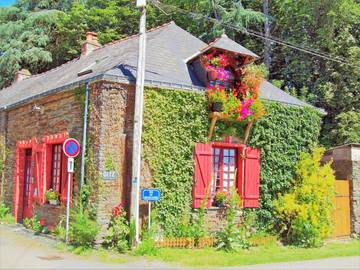 Gîte pour 5 personnes, avec vue et terrasse, animaux acceptés à Moisdon-la-Rivière