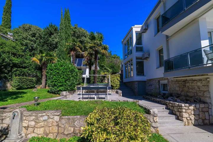 Vakantiewoning voor 4 personen, met tuin in Crikvenica