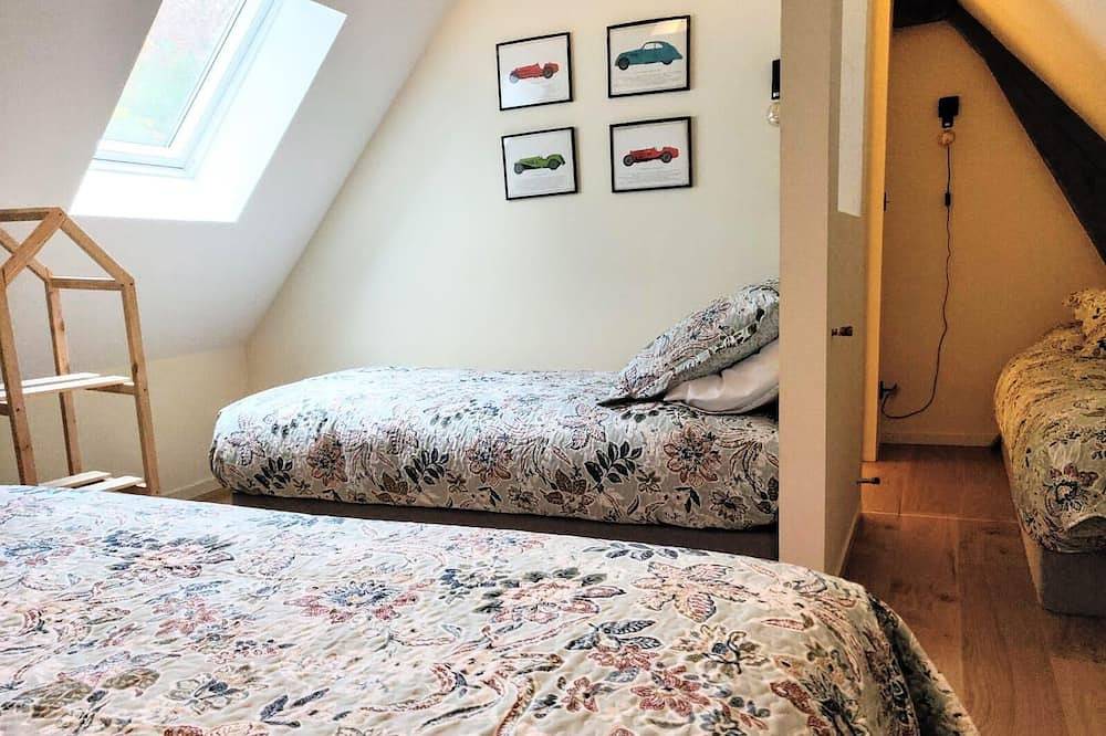 Apartamento entero, La Tour De Garde, Lyon Country House in Caluire-et-Cuire, Ródano