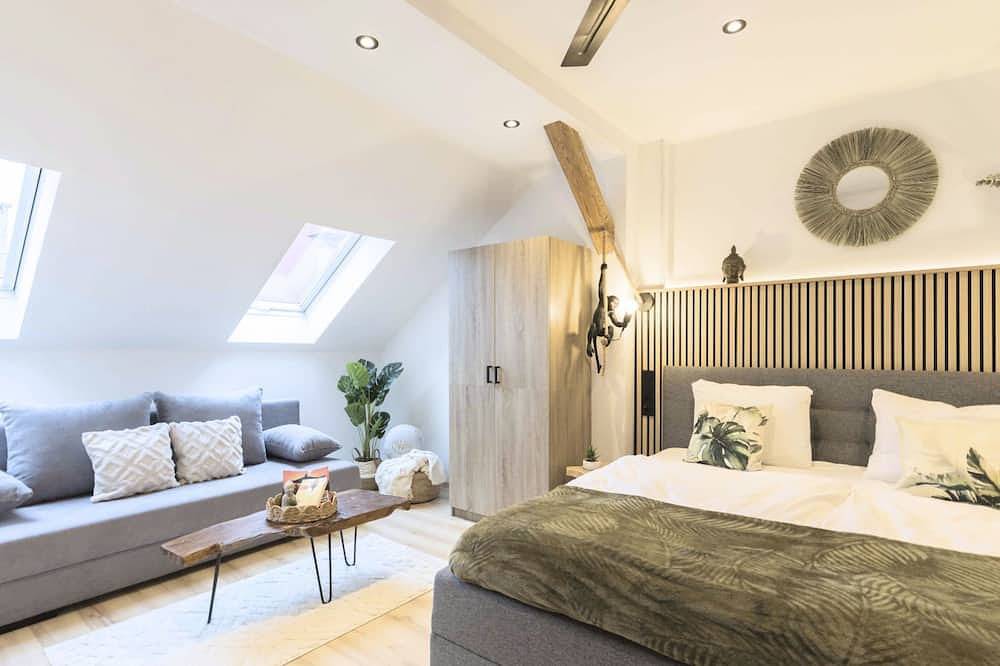Ganze Wohnung, Apartment, Küche, Parkplatz, digitaler Check-in in Hof, Oberfranken