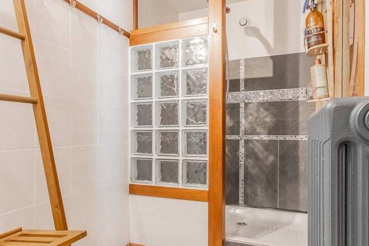 Location de vacances pour 5 personnes, avec jardin à Antully - 4