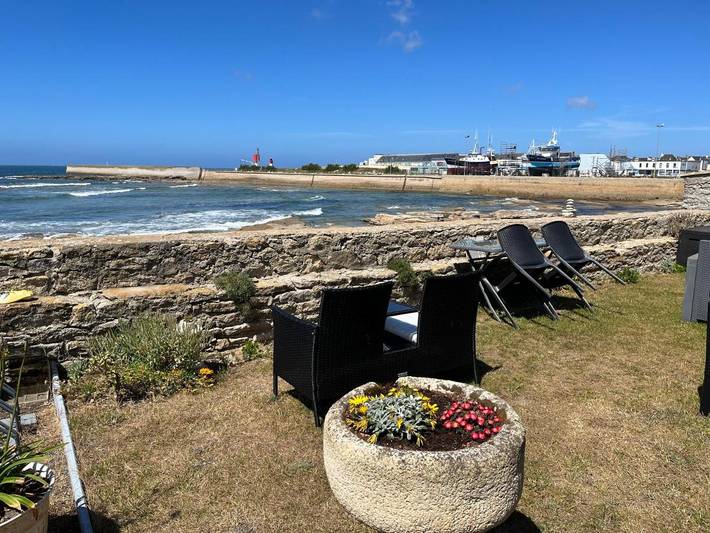 Chambre d’hôte pour 4 personnes, avec Terrasse ainsi que Jardin et Vue