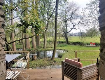 Gîte pour 4 personnes, avec jardin et terrasse, animaux acceptés à Freigné
