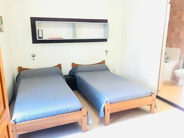 Appartement entier, Studio Apartment in Dax, Région de Dax