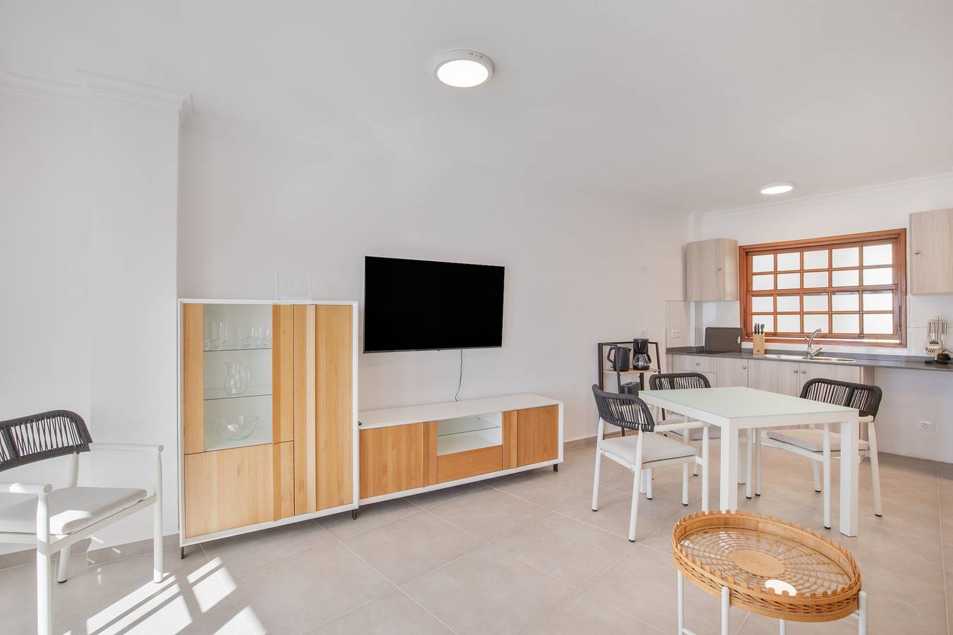 Apartamento entero, Apartamento 'Playa Delphin 403' con vistas al mar, balcón y Wi-Fi in Puerto Naos, Los Llanos de Aridane