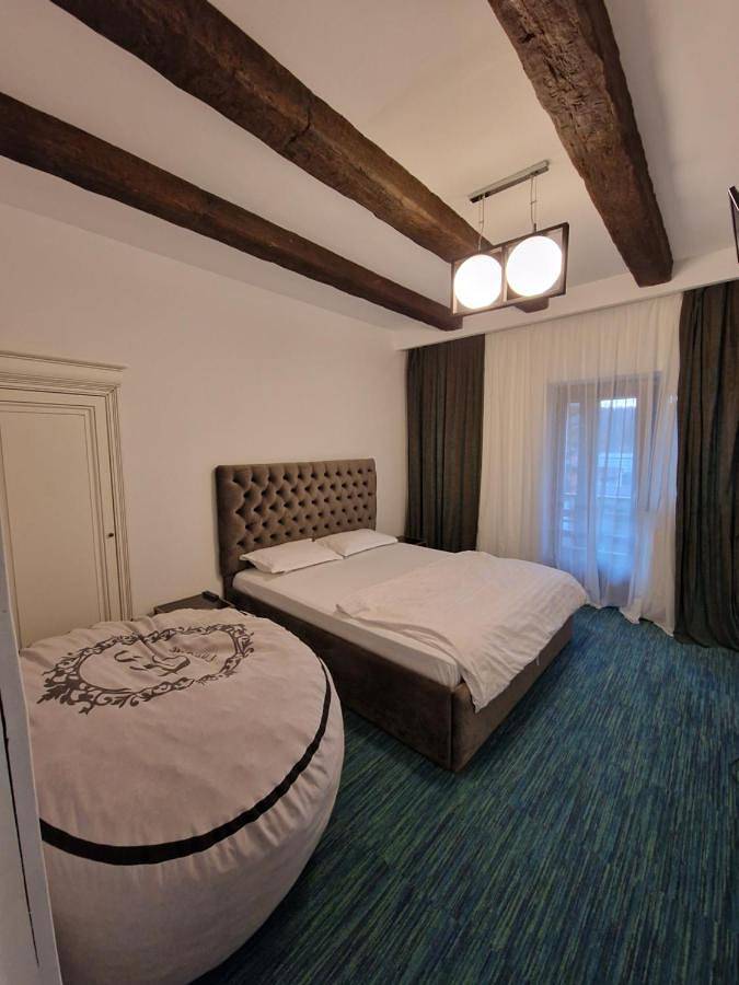 Gîte pour 6 personnes, avec Balcon et Terrasse ainsi que Jardin et Vue