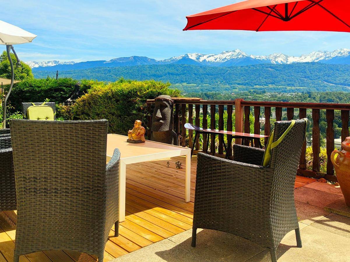 Le Belvédère : chambres et table d'hôtes in Montmélian, Région de Chambéry