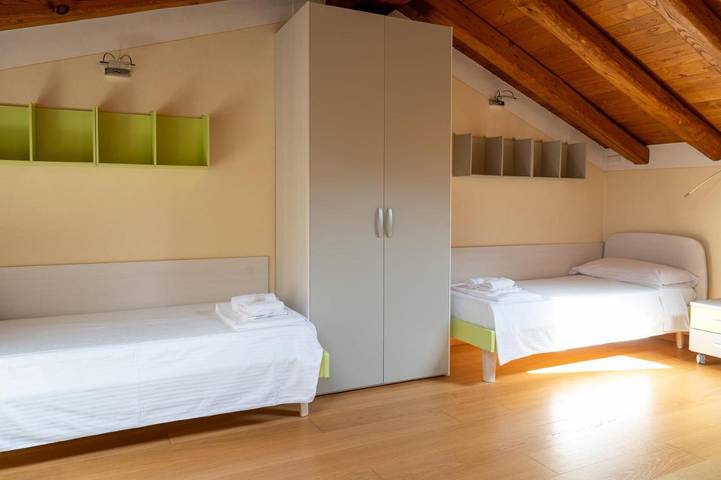 Location de vacances pour 6 personnes, avec balcon et jacuzzi à Zogno - 3