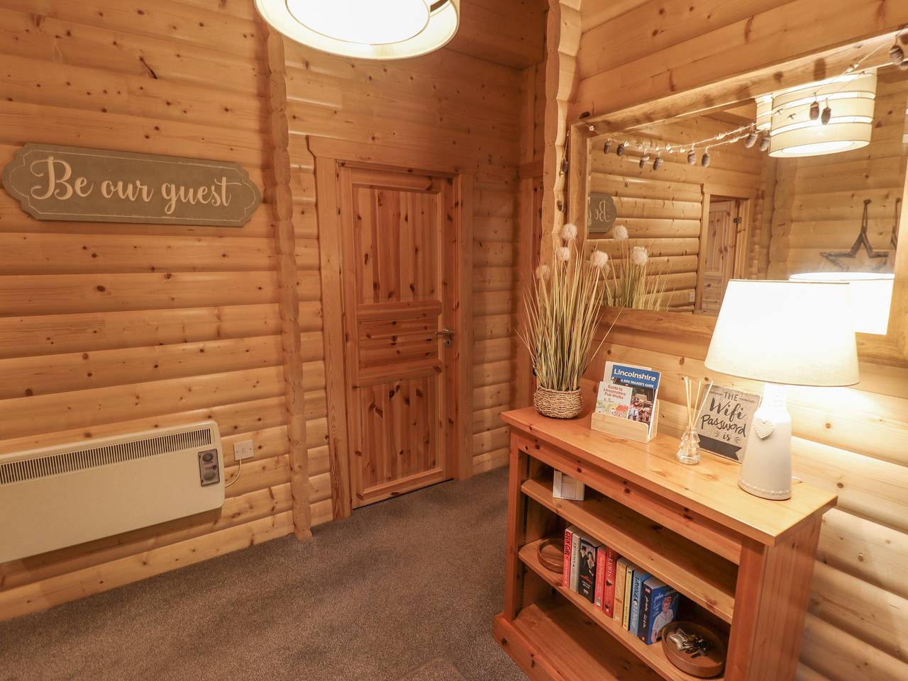 Leafy Hollow Lodge in Legbourne, Lincolnshire