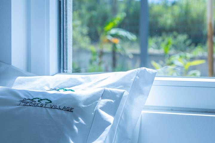 Holiday Home 'Forest Village T2' with Mountain View, Shared Pool and Wi-Fi in São João das Lampas e Terrugem, Costa de Lisboa