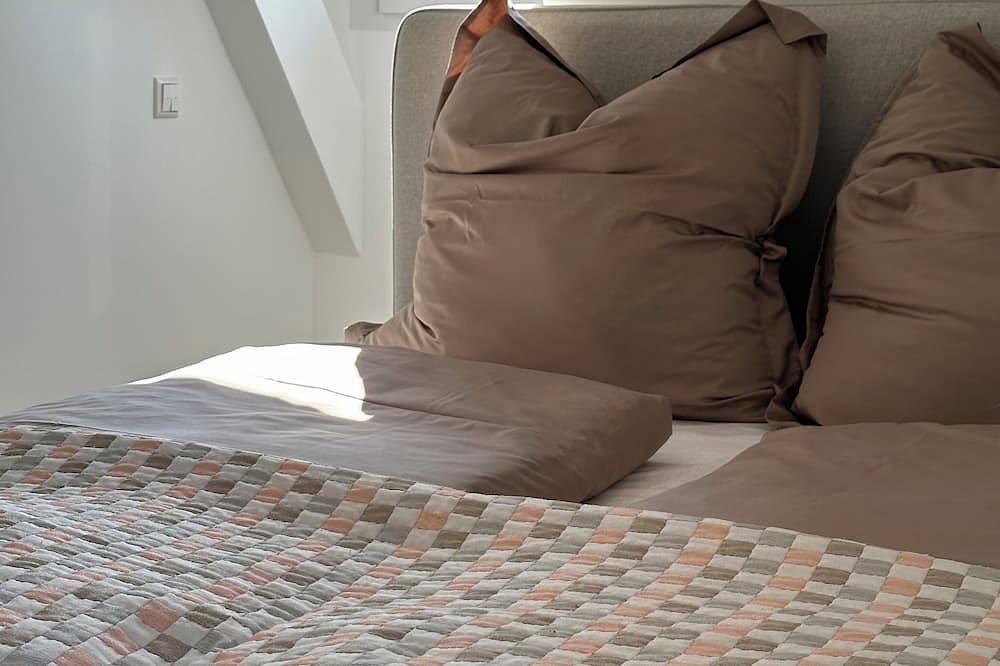 Ganze Wohnung, Luxusapartment am Freiburger Stadtrand in Merzhausen, Südschwarzwald