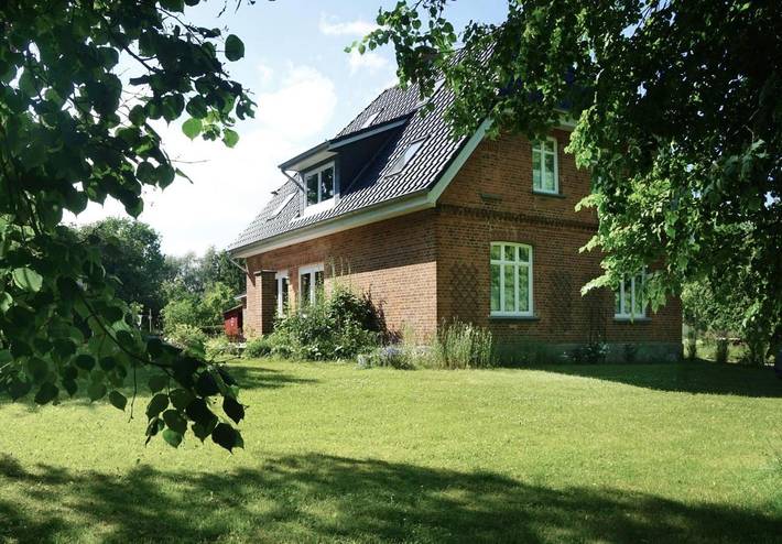 Ferienwohnung für 5 Personen, mit Garten und Ausblick in Bosau - 2