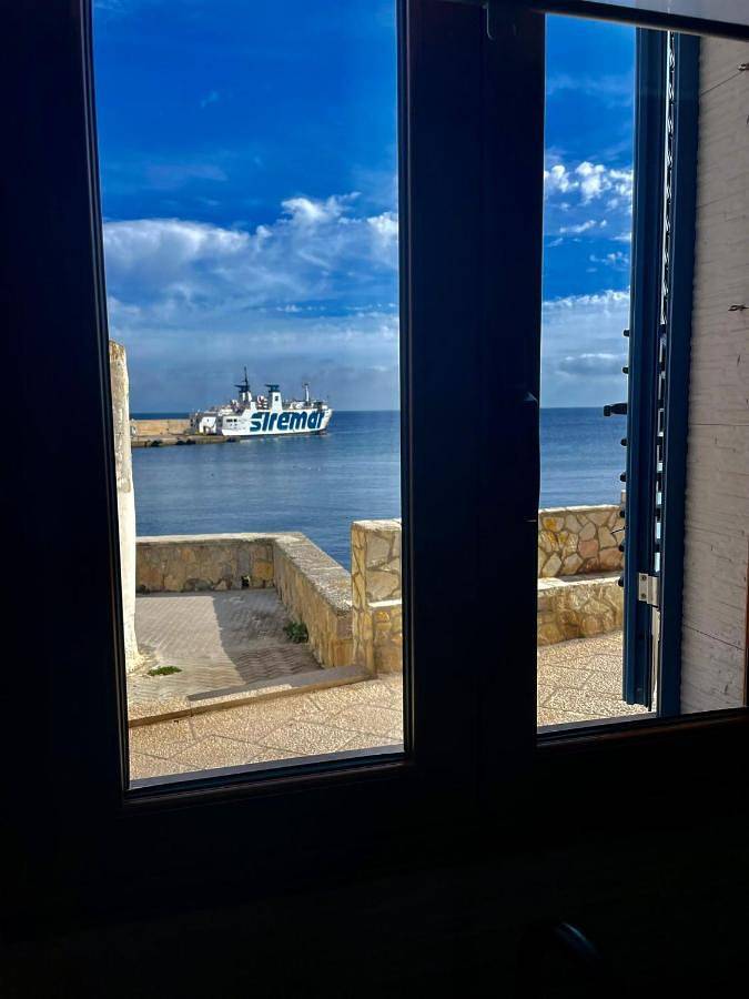 Gîte pour 2 personnes, avec terrasse à Marettimo