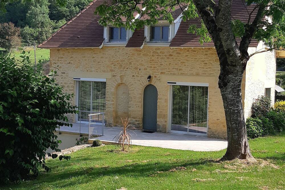 Entre Sarlat et Rocamadour, gîte à la campagne, idéal pour visiter cette région. in Masclat, Quercy