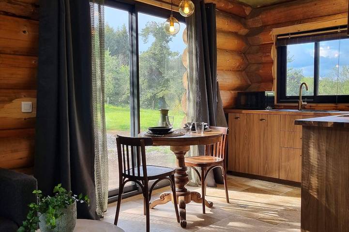 Gîte pour 2 personnes, avec sauna, animaux acceptés