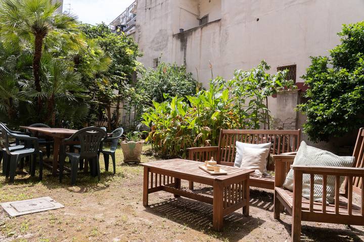 Ganze Wohnung, Casa delle camelie in Neapel, Neapel Provinz
