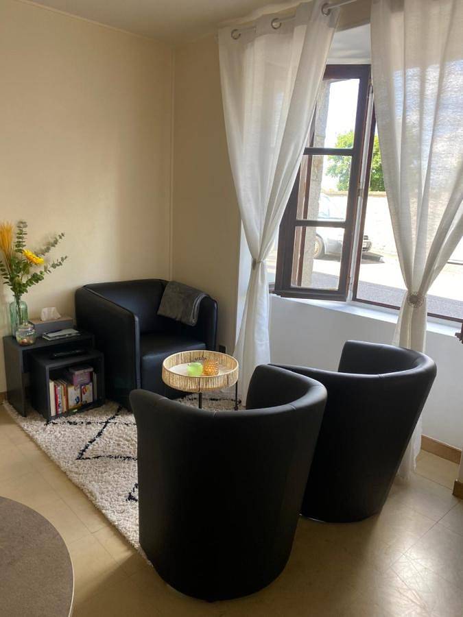 Appartement entier, One-Bedroom Apartment in Ussel, Région d'Ussel
