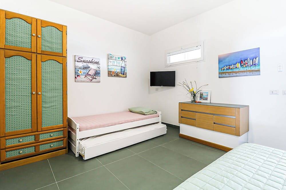 Entire apartment, Tamarè 1 by Casa di Marco in Gallipoli, Gulf of Taranto