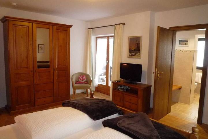 Appartement, 1er étage, n ° 2, grand balcon orienté sud-ouest - Gästehaus Johanna in Bad Wiessee, Alpes bavaroises