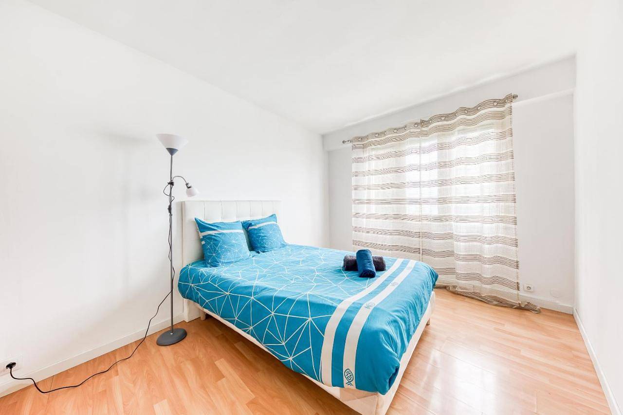 Appartement entier, Spacious 3-Bedroom Duplex with Garden close to Cdg Airport in Vaujours, Seine-Saint-Denis