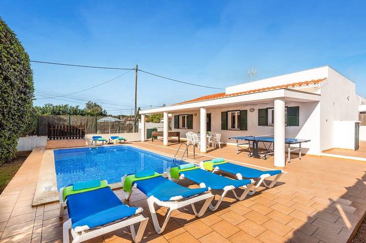 Villa pour 6 personnes, avec jardin - 1