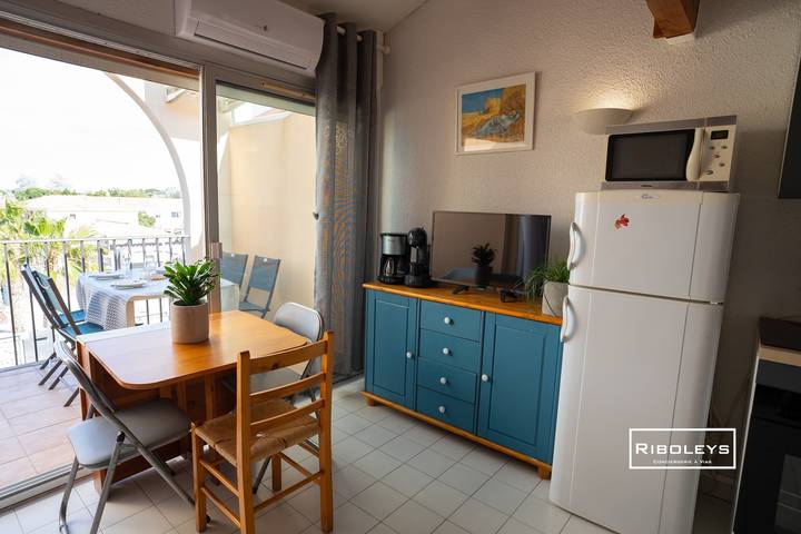 Apartamento entero, Apartamento de vacaciones para 5 personas con balcón in Vias Plage, Vias