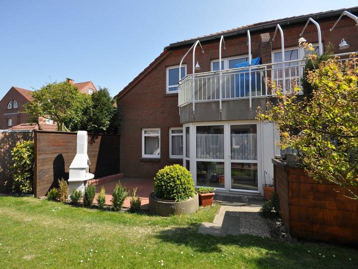 Ferienwohnung für 5 Personen, mit Terrasse und Garten in Harlesiel