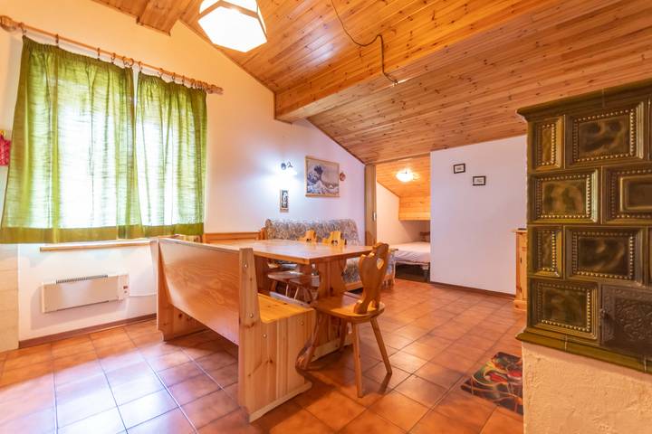 Baita per 4 persone, con Balcone e Vista lago in Val di Fassa