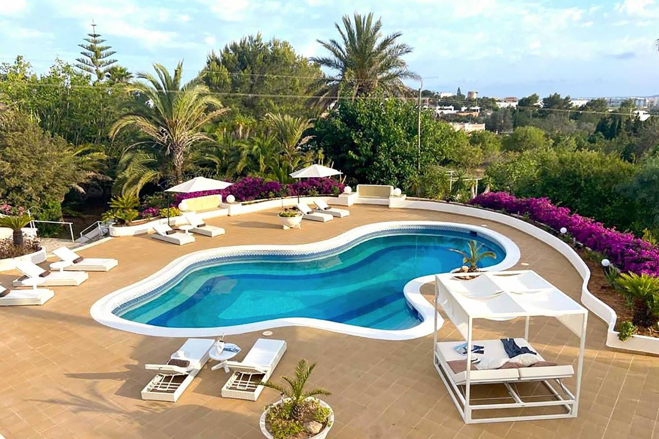 Villa Besso in Nuestra Senora de Jesus, Santa Eulària des Riu