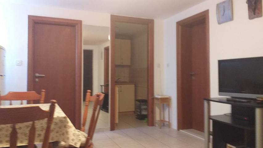 Gîte pour 5 personnes, avec terrasse à Zaboric - 2